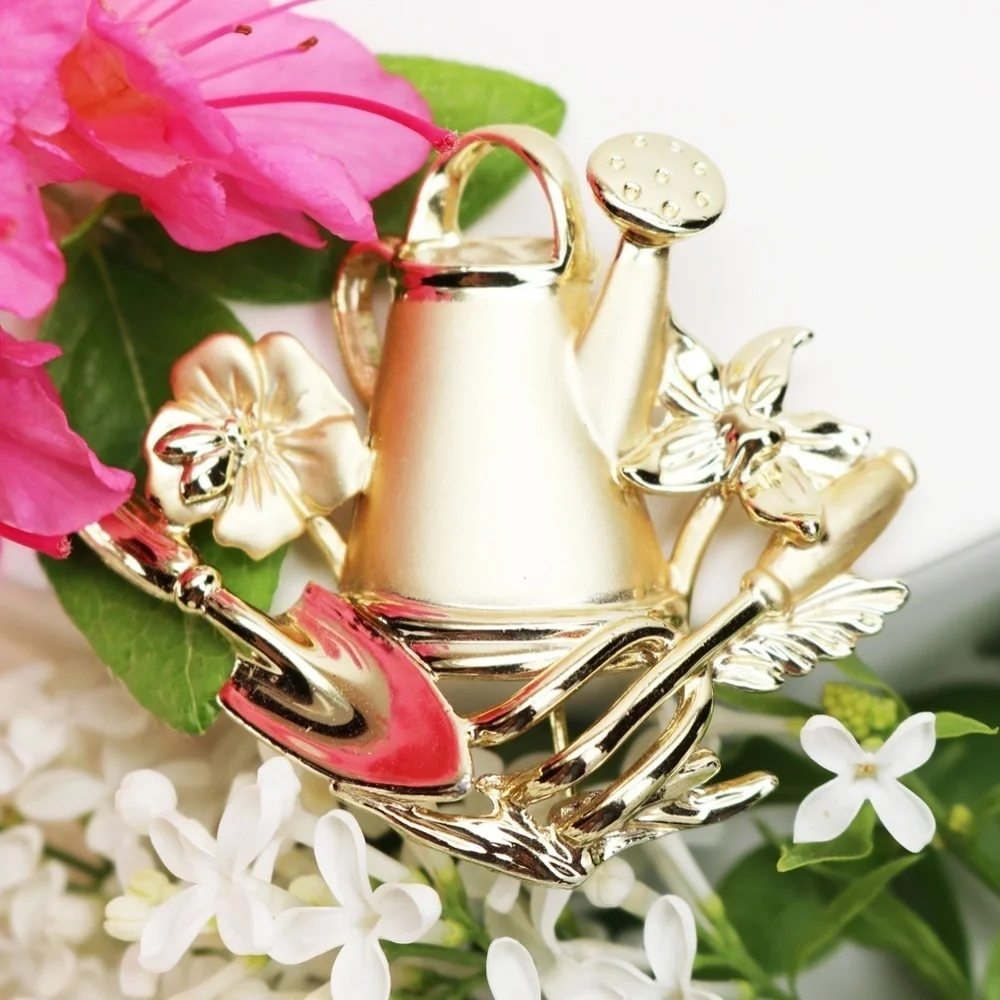 🍃👒 Gardener’s Gift 🌷 Garden Tools Brooch 🌷🌿